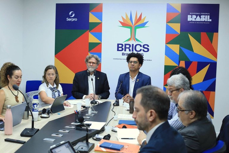 MIDR reforça compromisso com a gestão de riscos e desastres em reunião de grupo de trabalho do BRICS post thumbnail image